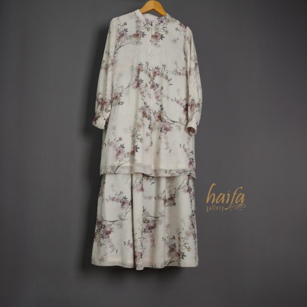 a Setelan Sifon Silky Floral Cream - Image 2